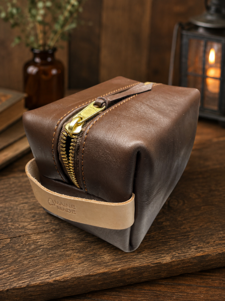 Small Leather Dopp Kit