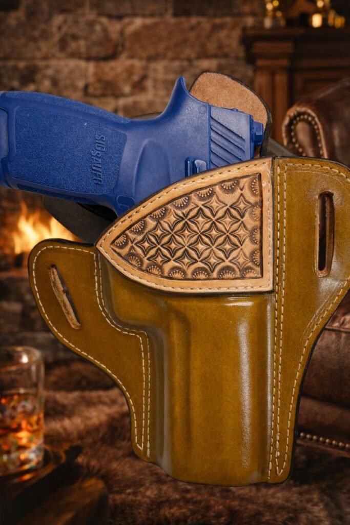Handcrafted Leather Gun Holster Sig P320